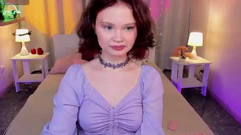 Snapshot of emilychaves chatting on 07/05/26, 12:45 Emilyhaves online show from 07/05/26, 12:45
