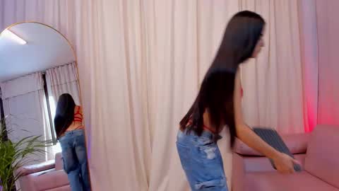 Snapshot of emilyclay_1 chatting on 03/18/26, 10:13 Sweet Emily online show from 03/18/26, 10:13