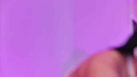 Emily online show from 11/05/25, 06:13