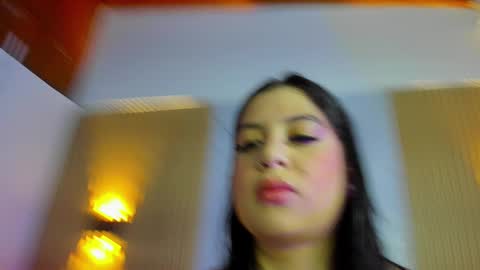 Snapshot of emilyconer chatting on 09/27/25, 10:37 JULIANA ANDREA online show from 09/27/25, 10:37