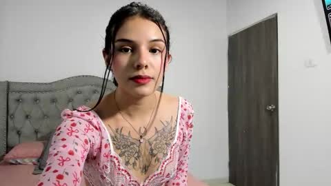 Snapshot of emilydauz chatting on 02/28/26, 06:31 Camila online show from 02/28/26, 06:31