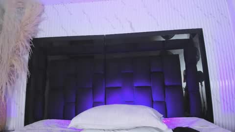 Emily online show from 05/09/26, 08:08