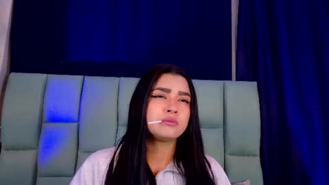 Emily online show from 07/07/26, 02:36