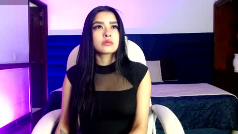 Emily online show from 08/03/26, 01:04