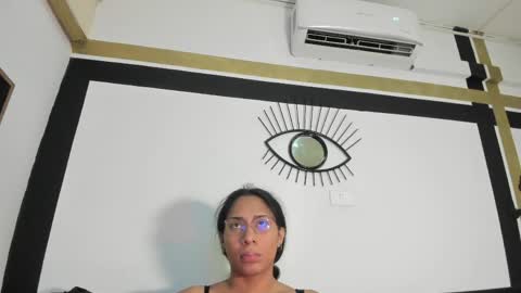 Snapshot of emilygomezz chatting on 05/11/26, 11:38 Emily online show from 05/11/26, 11:38