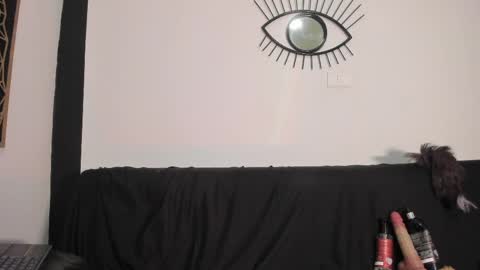 Snapshot of emilygomezz chatting on 05/11/26, 02:45 Emily online show from 05/11/26, 02:45