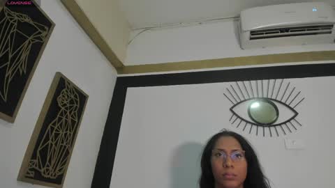 Snapshot of emilygomezz chatting on 06/03/26, 11:35 Emily online show from 06/03/26, 11:35