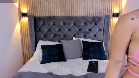 Snapshot of emilygracce chatting on 06/28/26, 12:33 emilygracce online show from 06/28/26, 12:33