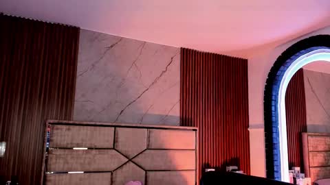 Snapshot of emilyhendrix_ chatting on 10/23/25, 07:45 Emily Hendrix online show from 10/23/25, 07:45