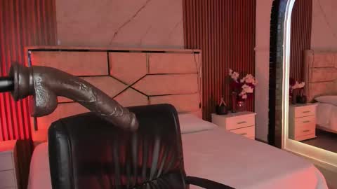 Emily Hendrix online show from 03/13/26, 01:51