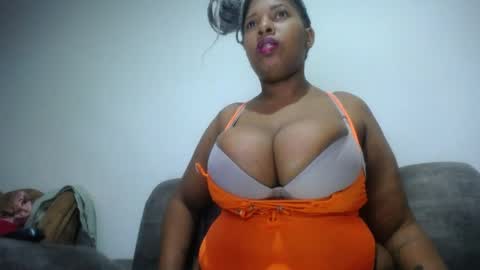 Emilyhines online show from 05/13/26, 10:27