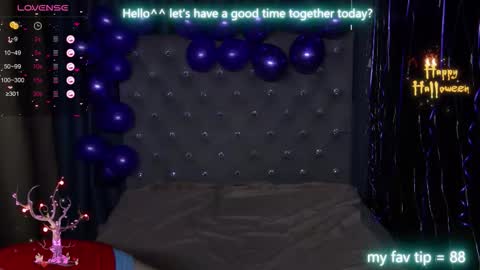 EmilyKents online show from 11/02/25, 12:57