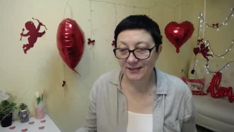 Snapshot of emilyl0vee chatting on 02/03/26, 06:46 Emily online show from 02/03/26, 06:46