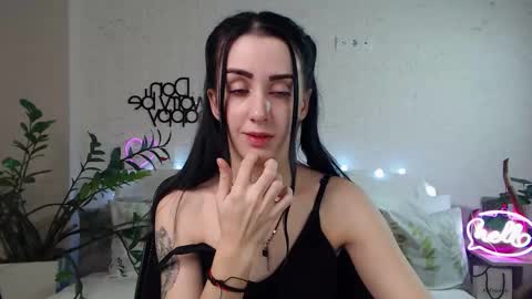 Snapshot of emilylayer chatting on 02/16/25, 03:15 Emyli online show from 02/16/25, 03:15