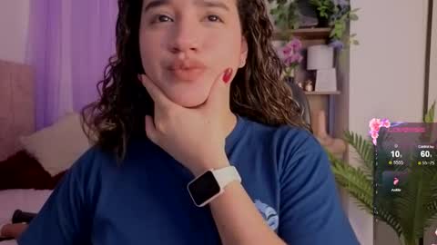 Snapshot of emilyrousex chatting on 01/17/26, 05:16 emilyrousex online show from 01/17/26, 05:16