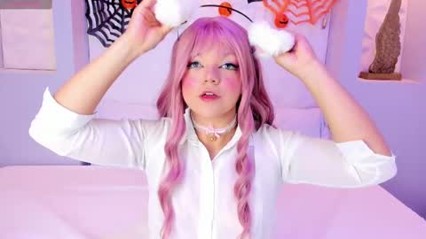 EMILY online show from 10/17/25, 07:16