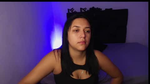 Snapshot of emilysavvato chatting on 01/01/25, 07:53 Emily online show from 01/01/25, 07:53