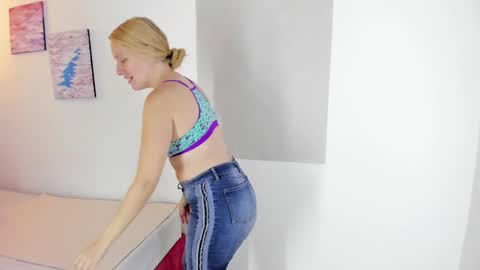 Summer 3 online show from 02/13/25, 10:00