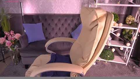 Snapshot of emilysunshines chatting on 03/01/25, 09:59  MY NAME IS Emily WELCOME EVERYONE I WILL BE HAPPY TO GIVE YOU WHAT YOU HAVE DREAMED OF FOR SO LONG online show from 03/01/25, 09:59