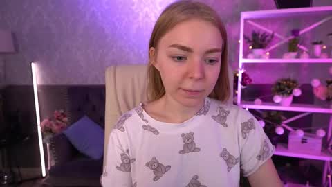 Snapshot of emilysunshines chatting on 09/18/25, 06:26  MY NAME IS Emily WELCOME EVERYONE I WILL BE HAPPY TO GIVE YOU WHAT YOU HAVE DREAMED OF FOR SO LONG online show from 09/18/25, 06:26