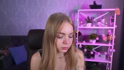 Snapshot of emilysunshines chatting on 10/09/25, 06:33  MY NAME IS Emily WELCOME EVERYONE I WILL BE HAPPY TO GIVE YOU WHAT YOU HAVE DREAMED OF FOR SO LONG online show from 10/09/25, 06:33