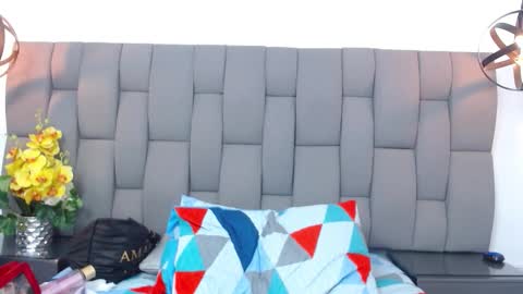 Snapshot of emilysweet2 chatting on 01/16/26, 06:34 emilysweet online show from 01/16/26, 06:34