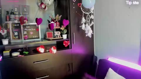 Snapshot of emilytafur chatting on 02/14/26, 05:53 Emy online show from 02/14/26, 05:53