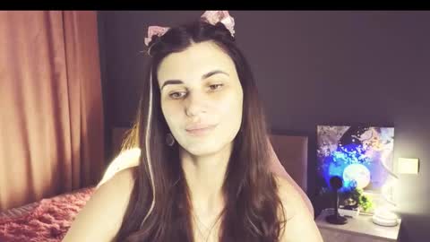 Snapshot of emilytucker chatting on 09/28/25, 01:55 Emily online show from 09/28/25, 01:55