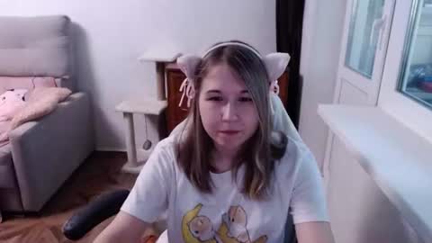 Snapshot of emilyway chatting on 06/13/26, 12:30 emilyway online show from 06/13/26, 12:30