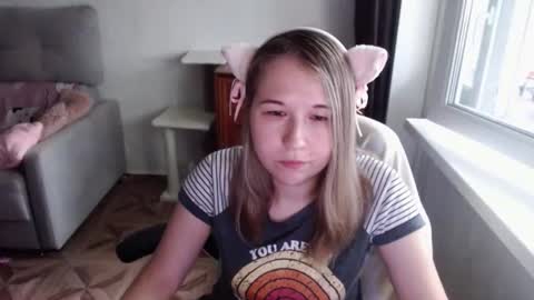 Snapshot of emilyway chatting on 07/07/26, 08:40 emilyway online show from 07/07/26, 08:40