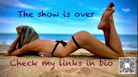 Snapshot of emilyweed chatting on 01/27/25, 01:19 Emily ---- online show from 01/27/25, 01:19
