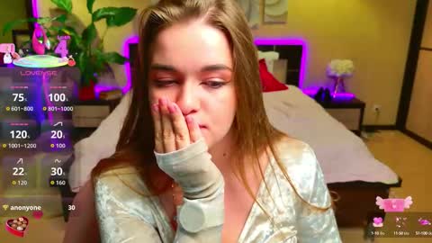 emilywhisperawesome online show from 09/13/25, 10:31