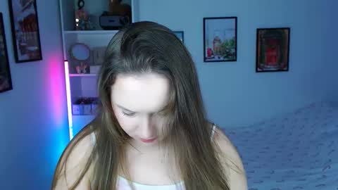 Snapshot of emilyxgrasez chatting on 01/06/26, 01:20 Emily online show from 01/06/26, 01:20