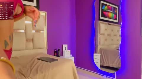 emilyy_cooperr online show from 04/29/26, 05:30