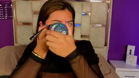 emilyy_cooperr online show from 04/30/26, 12:22