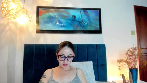Emilyy Watson online show from 12/14/25, 03:06