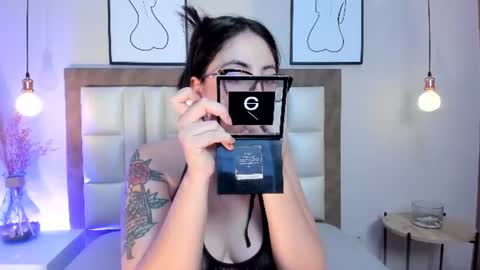 Snapshot of emilyywatson chatting on 06/08/26, 12:16 Emilyy Watson online show from 06/08/26, 12:16