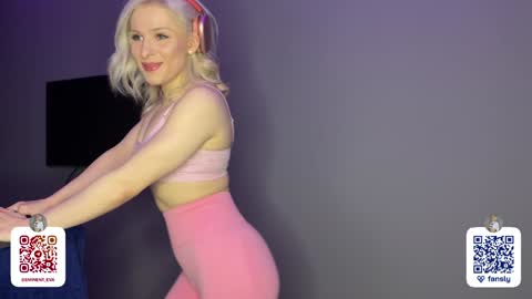 Snapshot of eminent_eva chatting on 02/05/25, 06:59 Eminent Eva online show from 02/05/25, 06:59