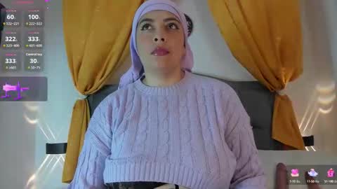 emira199 online show from 09/16/25, 07:59