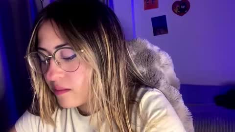 Emma Is here online show from 10/23/25, 11:03