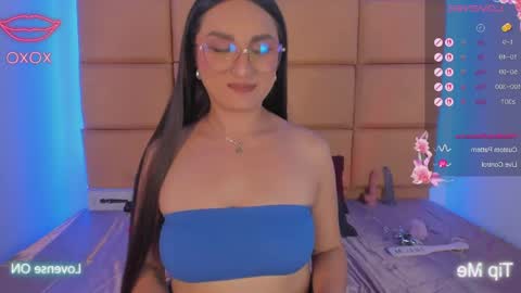 emma__js_ online show from 04/30/26, 08:57