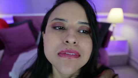 Snapshot of emma__walkerr_ chatting on 02/14/25, 10:36 emma__walkerr_ online show from 02/14/25, 10:36