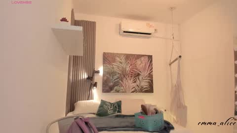 Alice online show from 10/17/25, 12:19