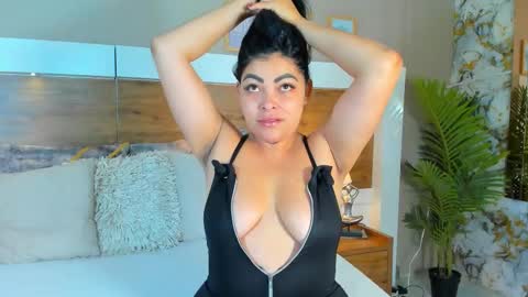 Snapshot of emma_bakker_ chatting on 02/25/25, 12:13 Emma online show from 02/25/25, 12:13