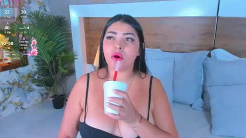 Emma  online show from 06/25/26, 06:51