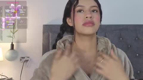 Snapshot of emma_blake__ chatting on 01/09/26, 02:31 Emma online show from 01/09/26, 02:31