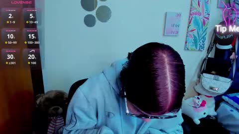 Snapshot of emma_boo_ chatting on 12/14/25, 07:07 emma_boo_ online show from 12/14/25, 07:07