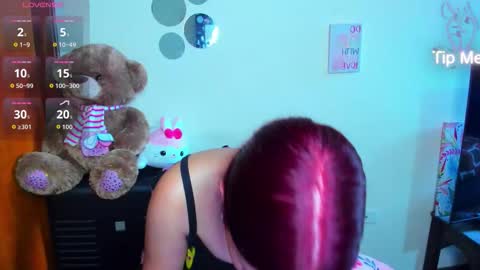 Snapshot of emma_boo_ chatting on 03/24/26, 03:06 emma_boo_ online show from 03/24/26, 03:06