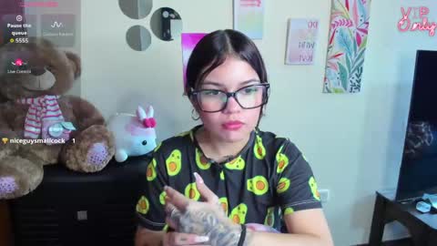 emma_boo_ online show from 06/06/26, 02:44