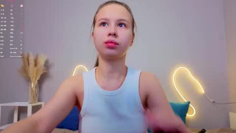 Emma online show from 03/17/26, 01:54